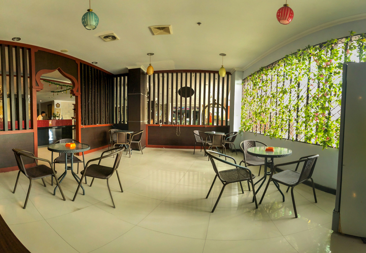 Food & Drinks 5, Grand Madani Hotel, Lombok