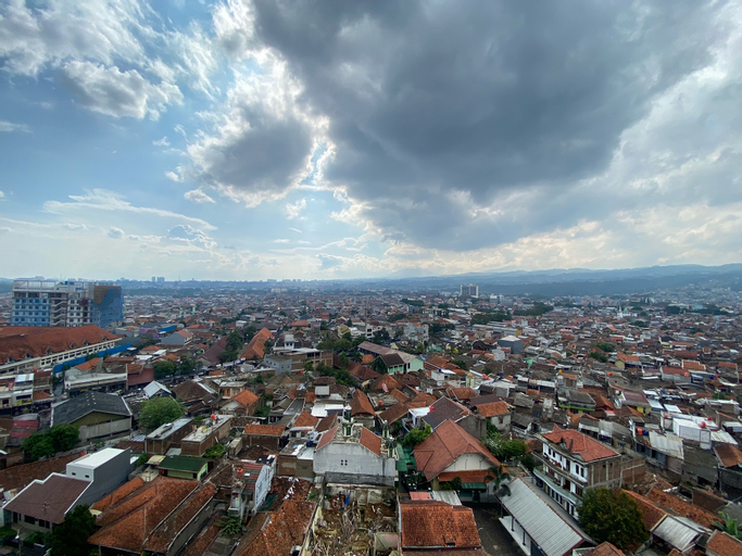 Exterior & Views 5, Spacious 2BR at Gateway Ahmad Yani Apartment By Travelio, Bandung