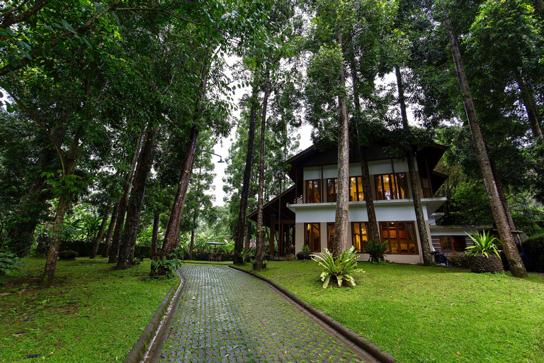 Exterior & Views 5, Villa Puncak by Plataran, Bogor