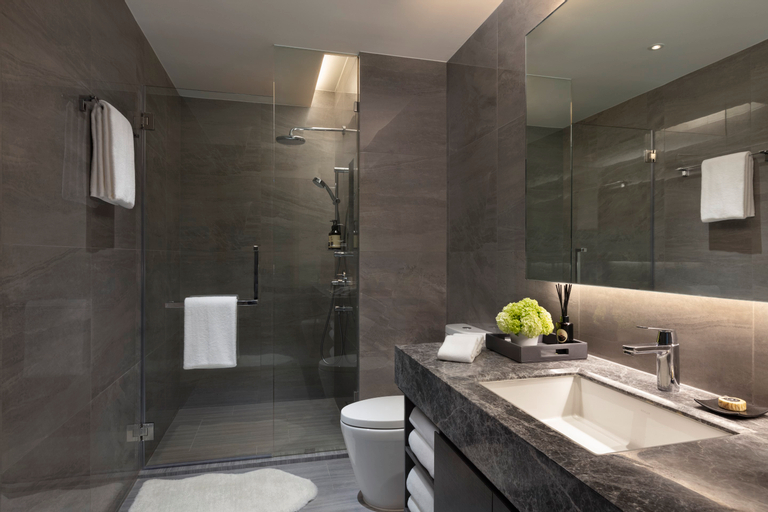 Bathroom 20
