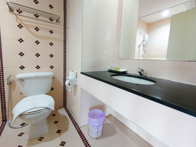 Bathroom 5, Perfect Room Mansion Hatyai, Hat Yai