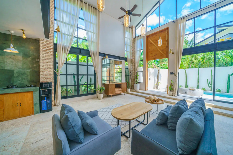 Public Area 4, Villa Upeksha: Huge 1 BR Villa with Private Pool in Pererenan, Badung