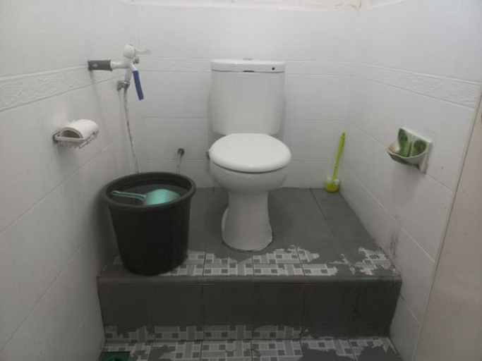 Bathroom, Homestay Panji, Belitung