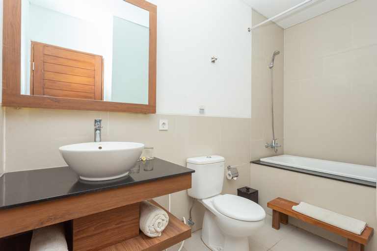 Bathroom 8
