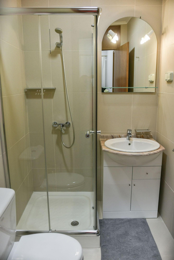 Bathroom 4, Casa do Teatro, Ponta Delgada