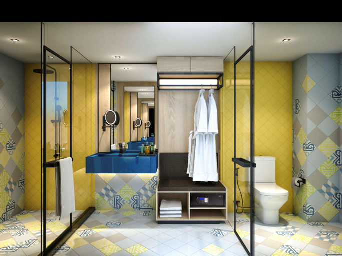 Bathroom 15