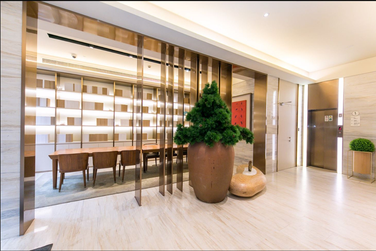 Public Area 2, JI Hotel Shanghai The Bund Jiujiang Road, Shanghai