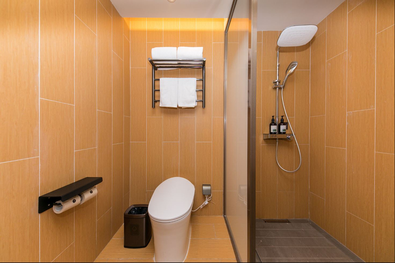Bathroom 4, Ji Hotel (Shanghai Xinzhuang South Square), Shanghai