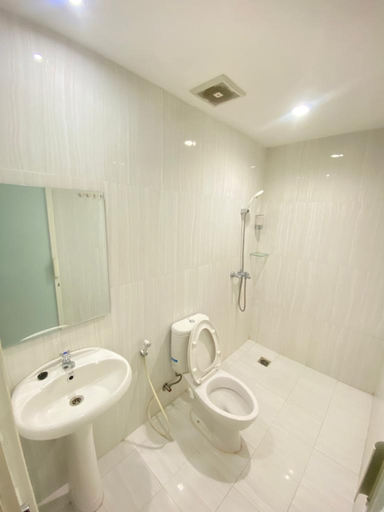 Bathroom 5, Palem Asri Guesthouse Syariah, Malang