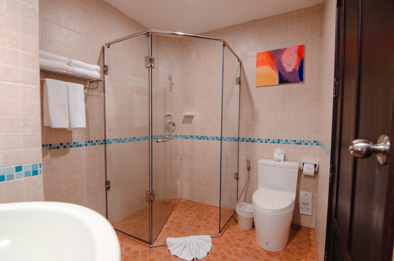 Bathroom 5, C&N Resort and Spa, Phuket Island