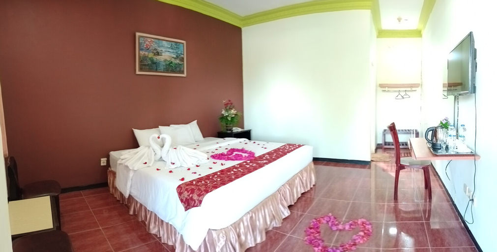 Bedroom 9