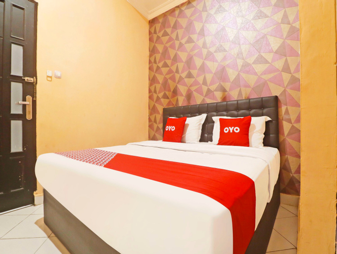 Bedroom 1, OYO 90492 Papi Inn Guesthouse, Palangkaraya