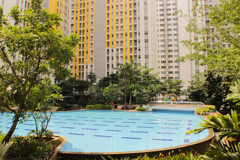 Sport & Beauty, Warm and Homey 2BR at Springlake Summarecon Bekasi Apartment By Travelio, Bekasi