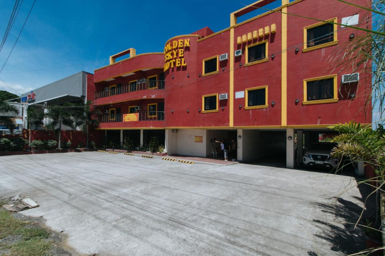 Exterior & Views 2, RedDoorz @ Golden Skye Hotel Guagua, Guagua