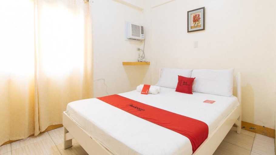 Bedroom 4, RedDoorz @ Golden Skye Hotel Guagua, Guagua