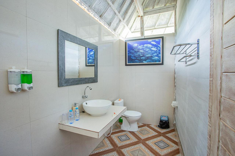 Bathroom 4, 221 Garden Cottages, Klungkung