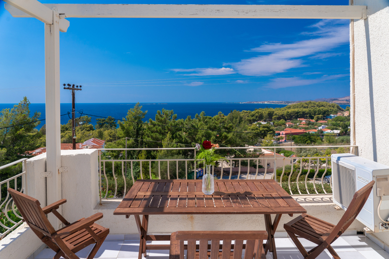Others 4, Kekatos Studios, Ionian Islands