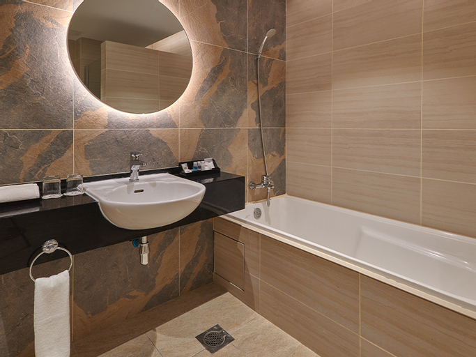 Bathroom 4
