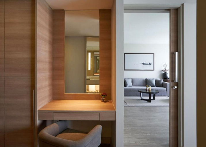 Bathroom 11