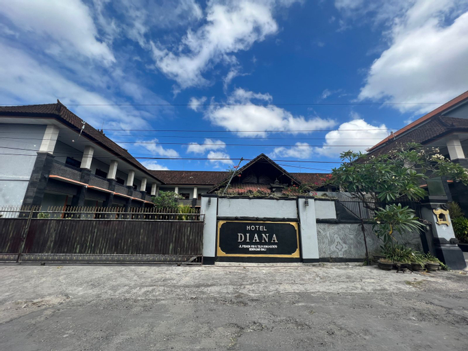 Exterior & Views 1, OYO 91498 Hotel Diana, Denpasar