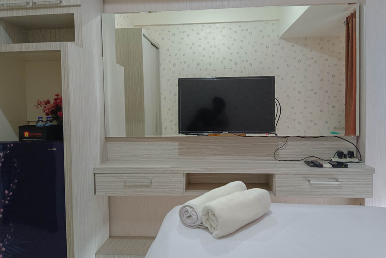Bedroom 3, Relax Studio at Vida View Makassar Apartment By Travelio, Makassar