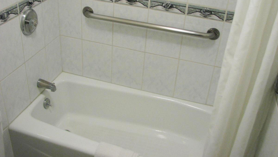 Bathroom 3, Glendale Motel, Los Angeles