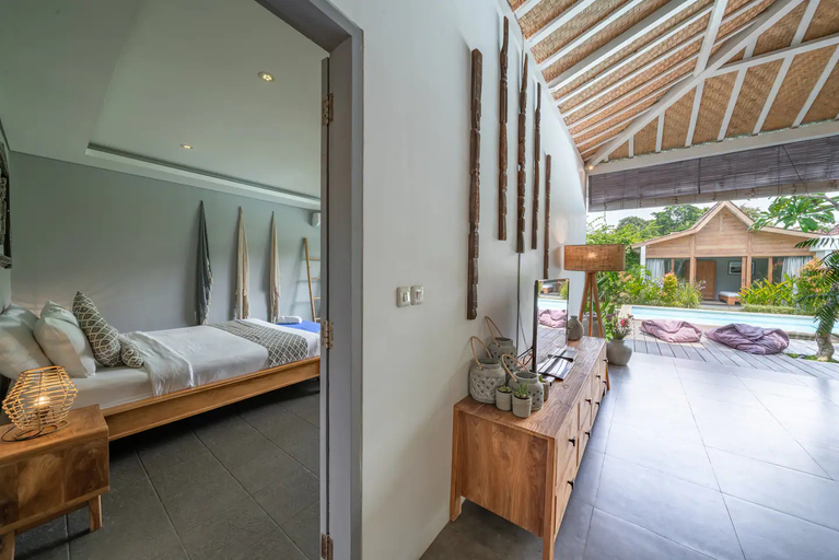 Bedroom 2, Villa Nahema: 4BR Villa in Seminyak Next to the Beach, Badung