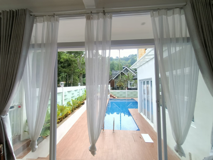 Others, Villa Kota Bunga BB10-23 with Billiard and Private Pool Puncak by Madeline, Bogor
