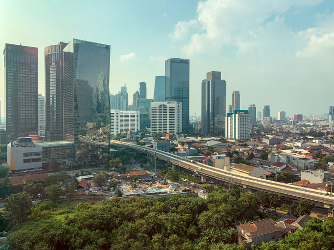 Exterior & Views 5, Cozy Studio at The Newton Ciputra World 2 Apartment near Semanggi By Travelio, South Jakarta