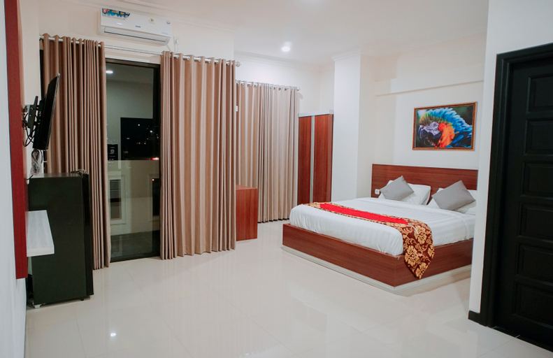 Bedroom 18