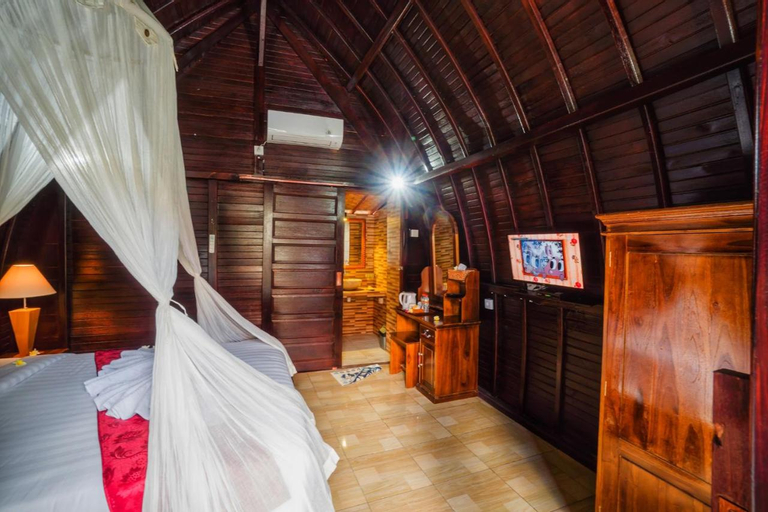 Bedroom 4, Hotra Hill Cottage, Klungkung
