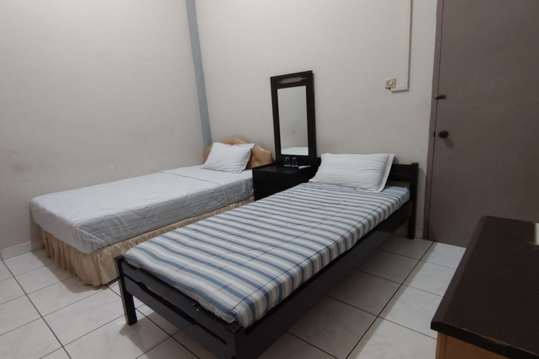 Bedroom 4, Hotel Mentari Ende, Ende