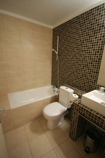 Bathroom 5, Life Marseille Vieux Port, Bouches-du-Rhône