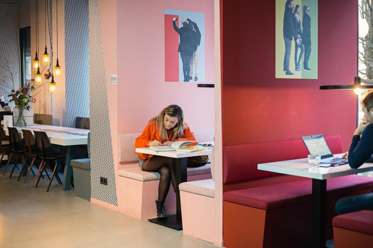 Public Area 5, The Social Hub Amsterdam West, Amsterdam