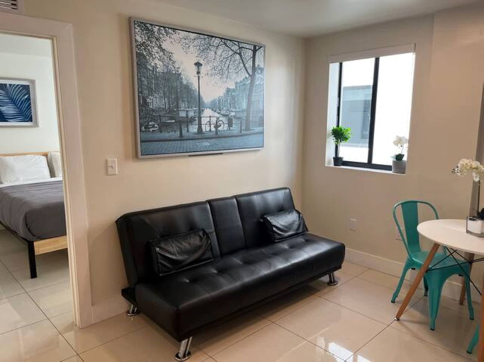 Others 5, Miami Suite 201, Miami-Dade