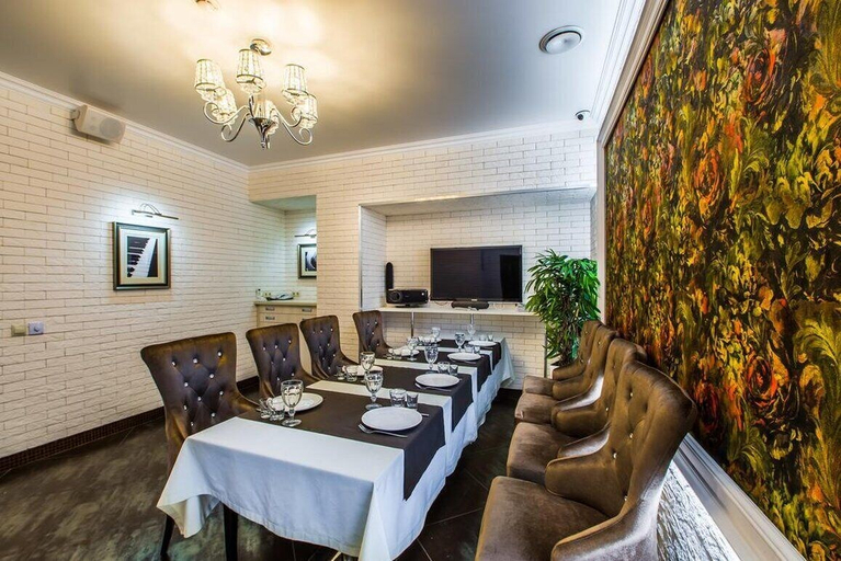 Food & Drinks 5, Lazurny Bereg, Irkutskiy rayon