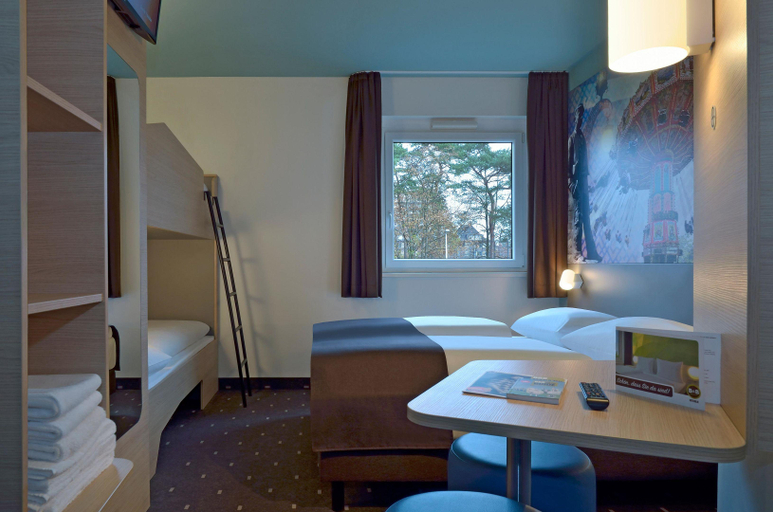 Bedroom 3, B&B Hotel Darmstadt, Darmstadt