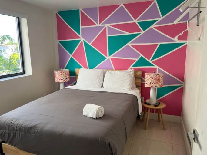 Bedroom 2, Miami Suite 201, Miami-Dade