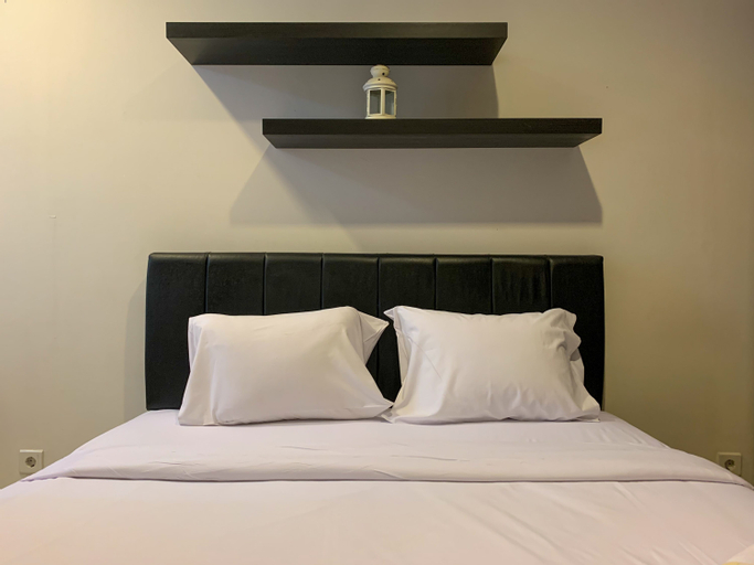Warm and Cozy 2BR at Cinere Bellevue Suites Apartment By Travelio, Depok