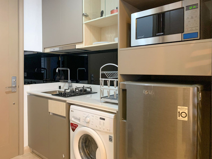 Others 4, Minimalist Studio Room at Gold Coast Apartment By Travelio, North Jakarta