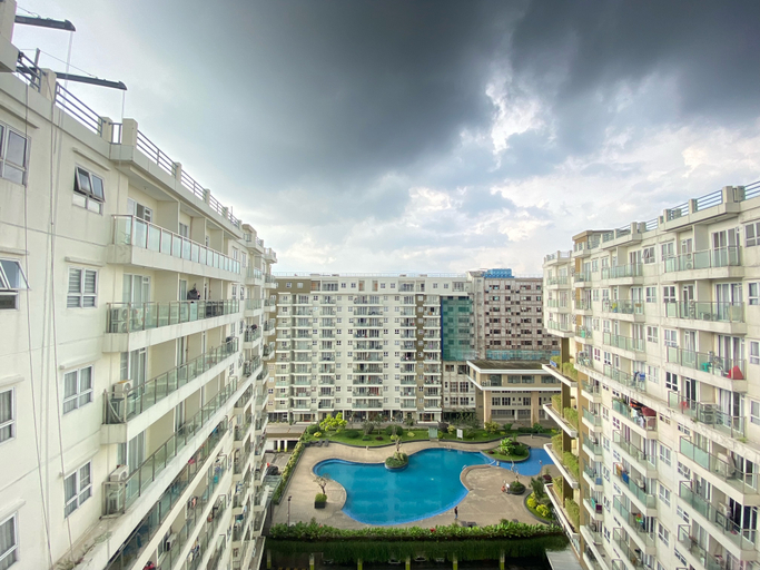 Exterior & Views 2, Cozy Well Furnished Deluxe 2BR at Gateway Pasteur Apartment By Travelio, Bandung