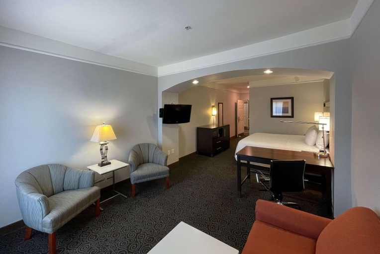 Bedroom 3, Spark by Hilton Houston West Clay Road, Houston