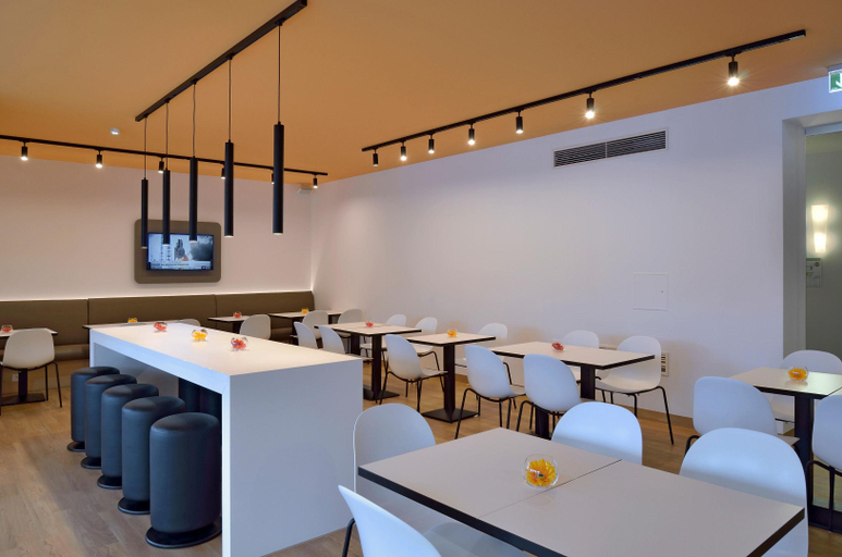 Food & Drinks 5, B&B HOTEL Essen-City, Essen