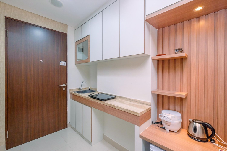 Others 2, Cozy Studio at Transpark Cibubur Apartment By Travelio, Depok