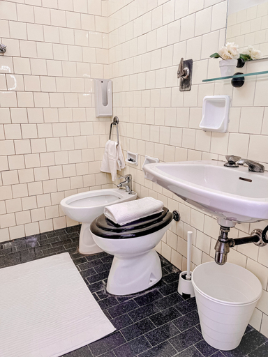 Bathroom 4, Hotel Sara Cesenatico, Forli' - Cesena
