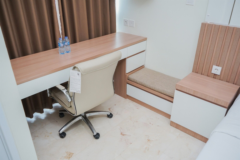 Others 5, Cozy Living Studio Apartment At B Residence, South Tangerang