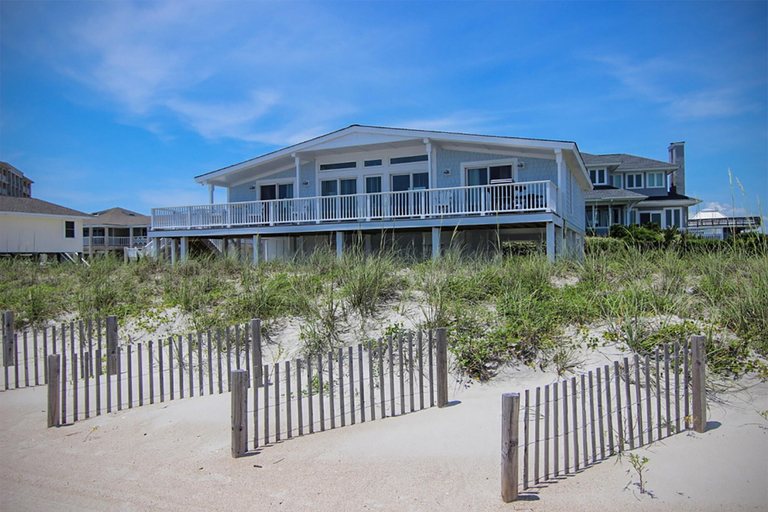 Exterior & Views 1, Blue Moon Cottage by Sea Scape Properties, New Hanover