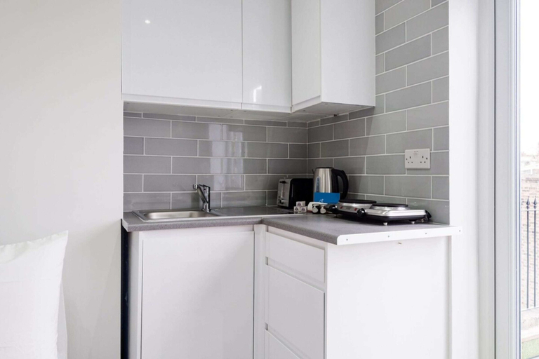 Others 4, The Armadale Road Residence I, London