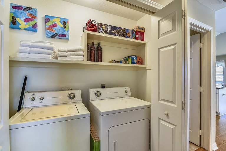 Bathroom 3, Stargazer, Galveston