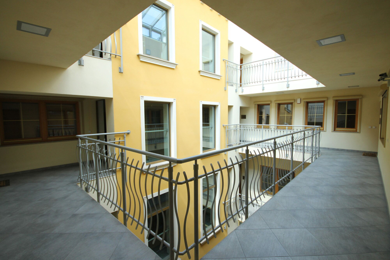Others 5, Apartament na Oławskiej 9, Środa Śląska
